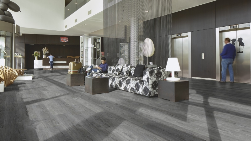 Forbo Enduro Dryback | 69336DR3 anthracite timber | Designplanken