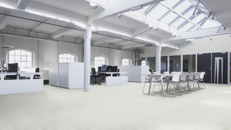 Forbo Marmoleum Striato - 5257 Sandy Chalk Linoleum Bahnenware 2,5 mm