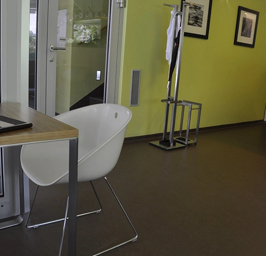 Forbo Marmoleum FRESCO - 3874 walnut Linoleum Bahnenware 2,5 mm