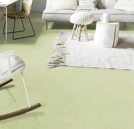 Forbo Marmoleum REAL - 3881 green wellness Linoleum Bahnenware 2,5 mm