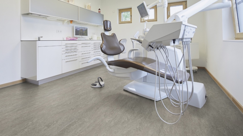 Forbo Marmoleum OHMEX - 73146 serene grey Linoleum Bahnenware