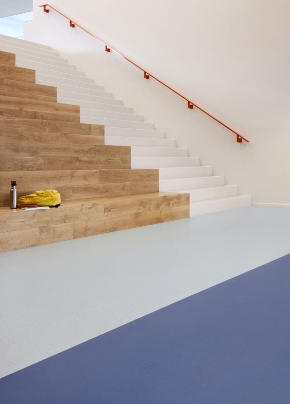 Forbo Sphera Energetic - 50269 electric blue