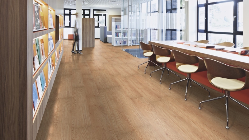 Forbo Allura Dryback | Wood 0,55 mm | 60065DR5 honey elegant oak | 120 x 20 cm