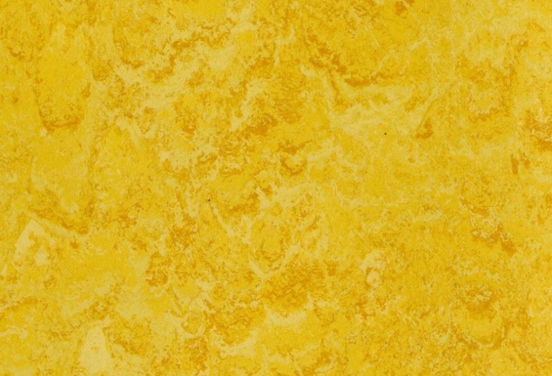 Gerflor DLW Linodur Sport 4 mm Neocare - 1074 Straw Yellow Linoleum Bahnenware