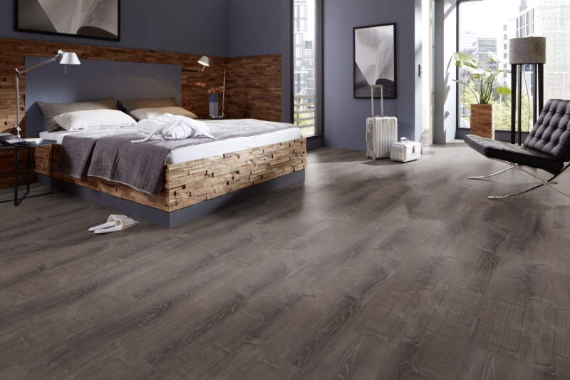 Klick Vinyl Smoky Oak Grey | STARCLIC MORE+